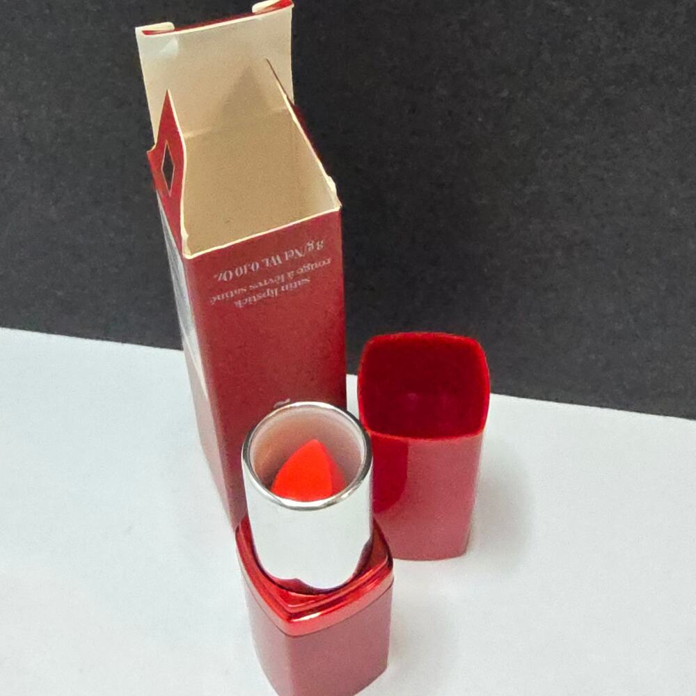 Avon FMG Glimmer Satin Lipstick Poppy 0.10 Oz